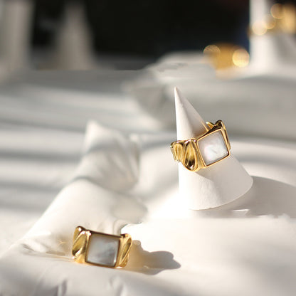 Vintage Shell Design Metal Fashion Ring